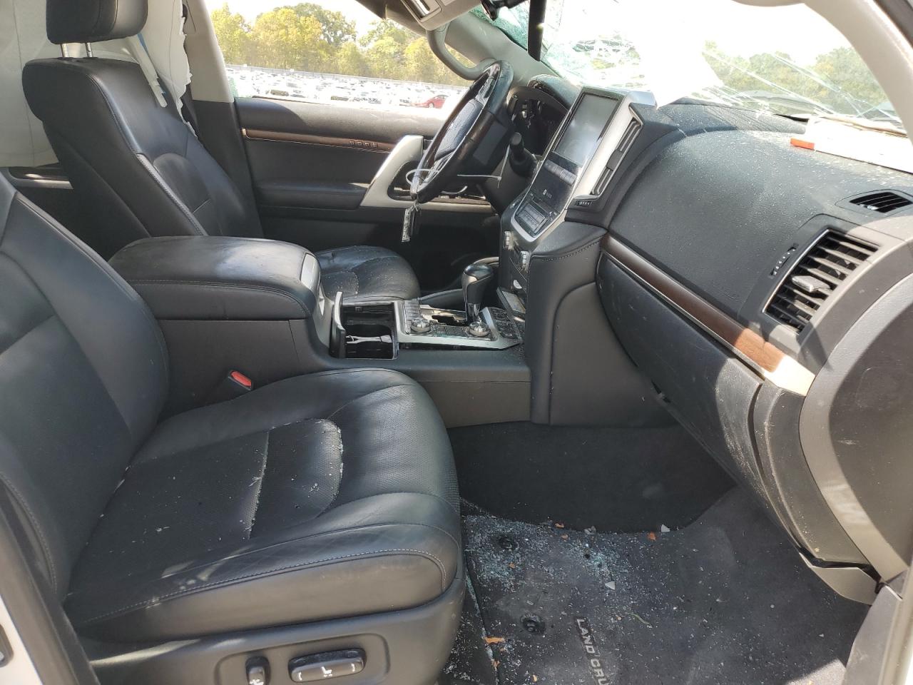 2019 Toyota Land Cruiser Vx-R VIN: JTMCY7AJ0K4079557 Lot: 84438125