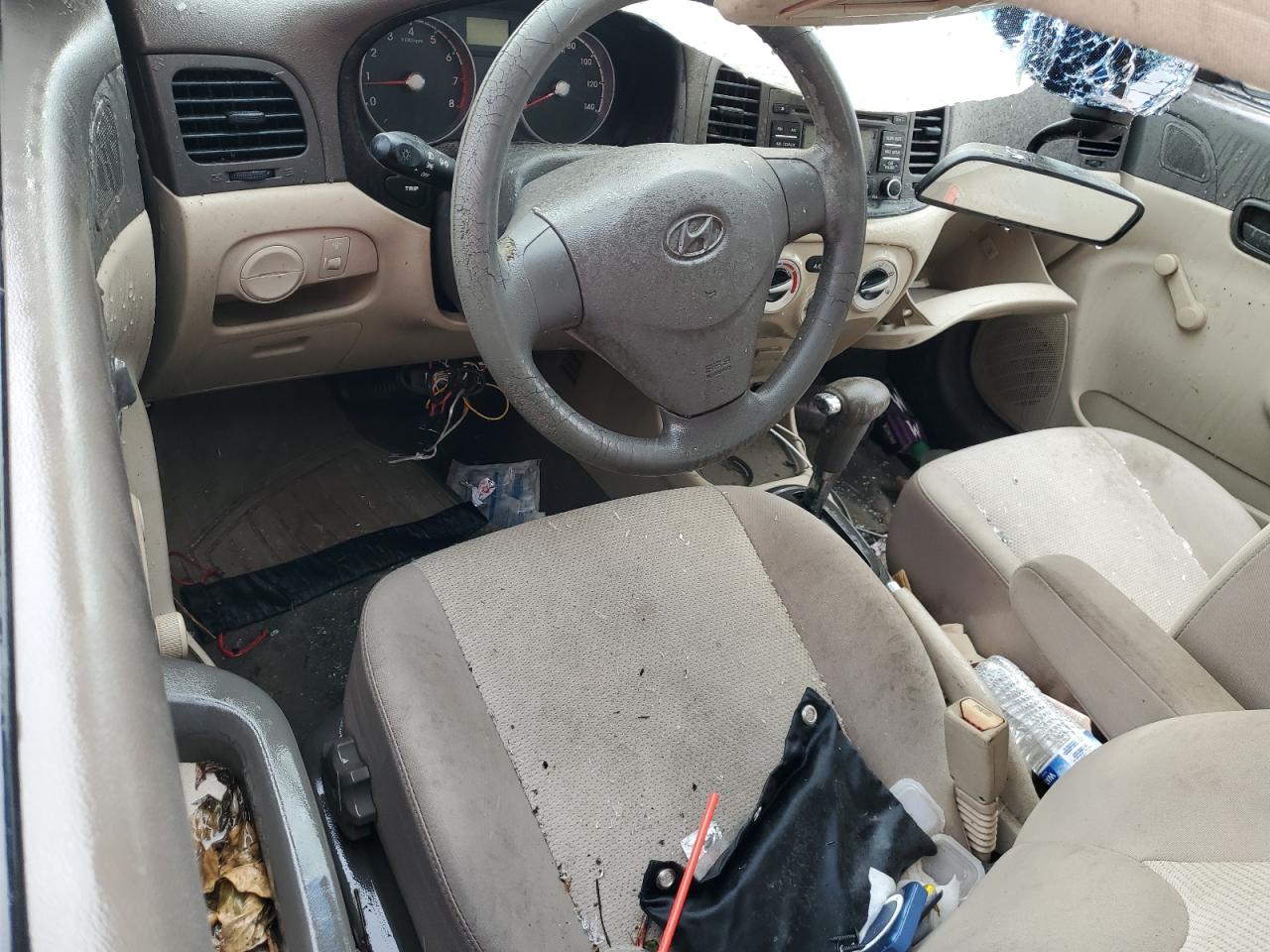 2010 Hyundai Accent Gls VIN: KMHCN4AC6AU458064 Lot: 81116295