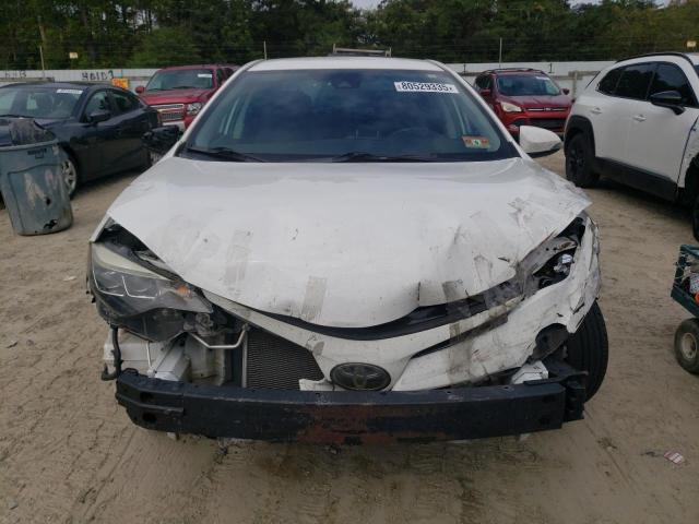 Седаны TOYOTA COROLLA 2017 Белы