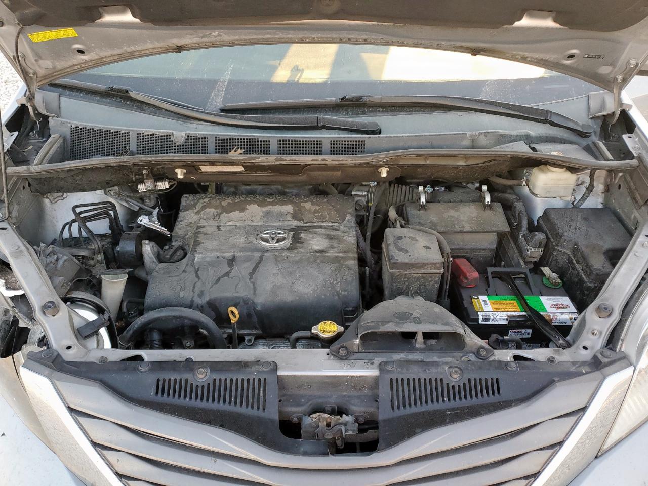 2011 Toyota Sienna Xle VIN: 5TDYK3DC7BS171587 Lot: 81879155