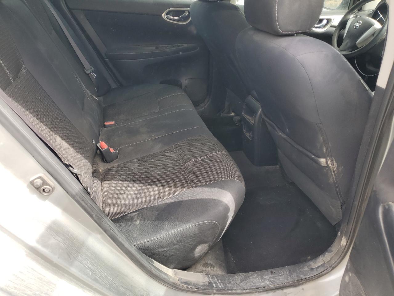 2014 Nissan Sentra S VIN: 3N1AB7AP4EL692781 Lot: 80929385