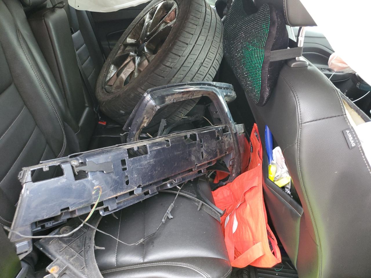 2013 Ford Escape VIN: 1FMCU9H93DUB01665 Lot: 81813625