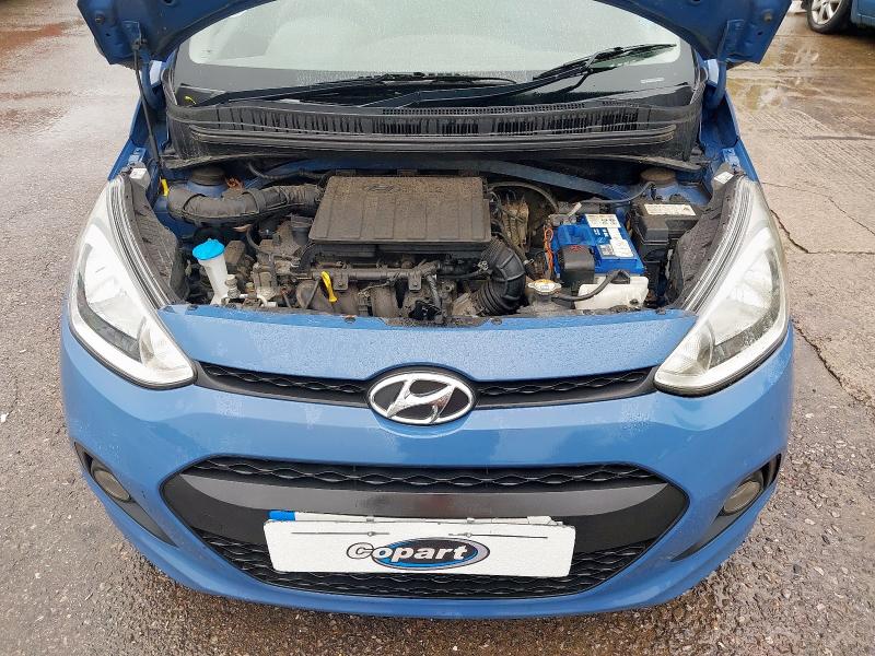 2015 HYUNDAI I10 SE 