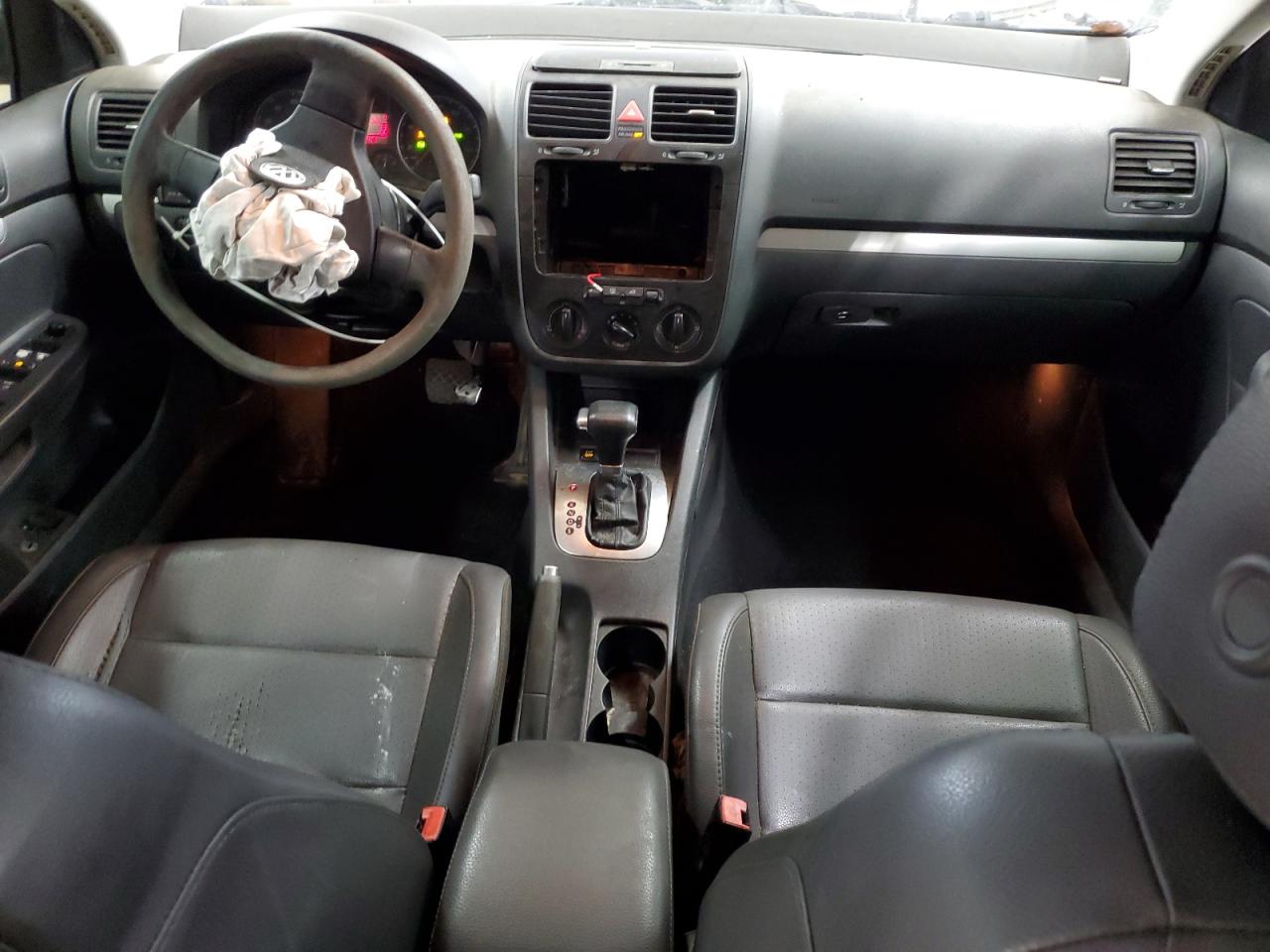 2007 Volkswagen Jetta 2.5 Option Package 1 VIN: 3VWSG71K07M033324 Lot: 84459965