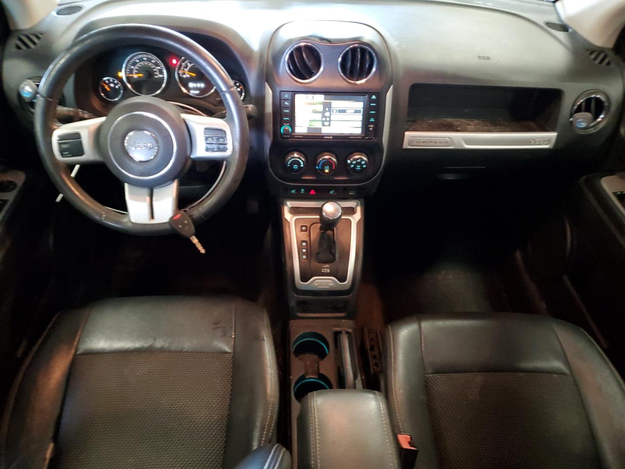 2017 Jeep Compass Latitude VIN: 1C4NJCEA3HD132048 Lot: 80340755