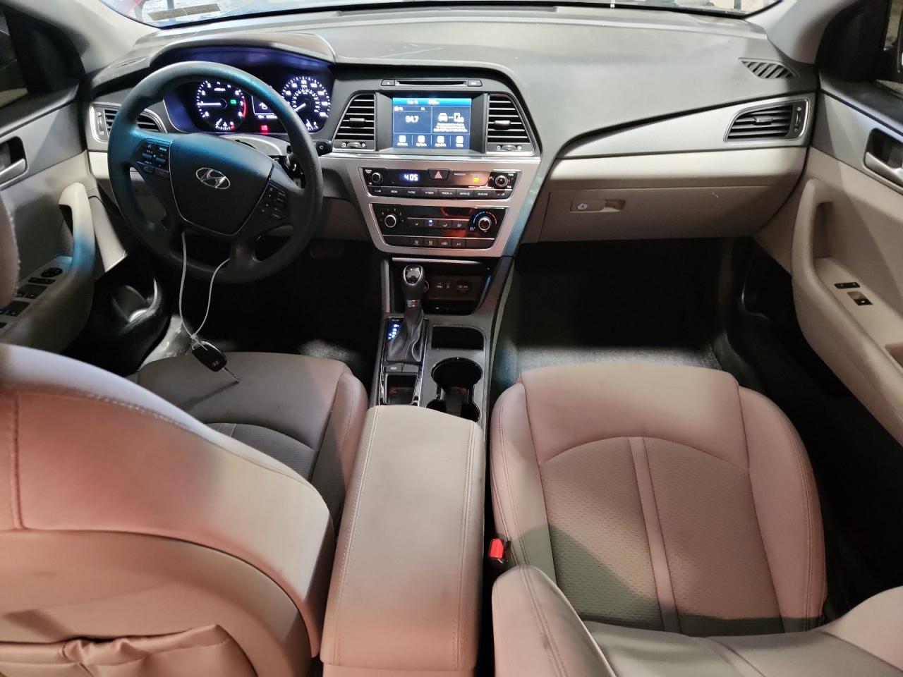 2016 Hyundai Sonata Se VIN: 5NPE24AF2GH389117 Lot: 80697165