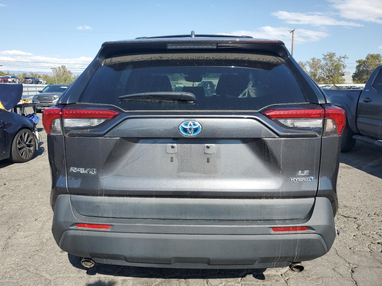 2021 Toyota Rav4 Le VIN: 4T3MWRFV3MU027041 Lot: 81150705