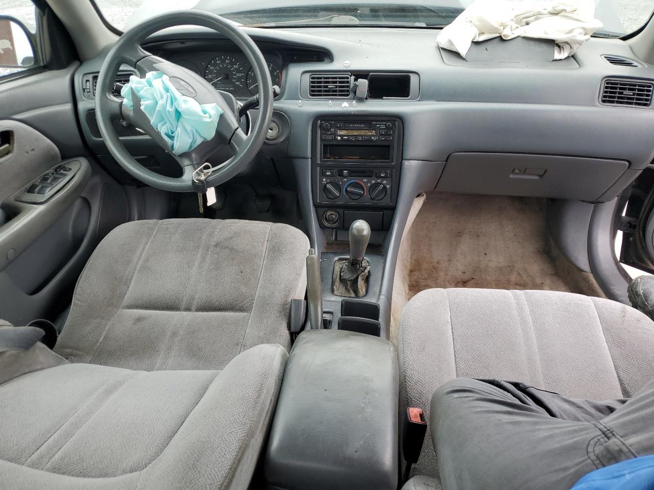 1999 Toyota Camry Ce VIN: 4T1BG22K2XU437818 Lot: 80162415