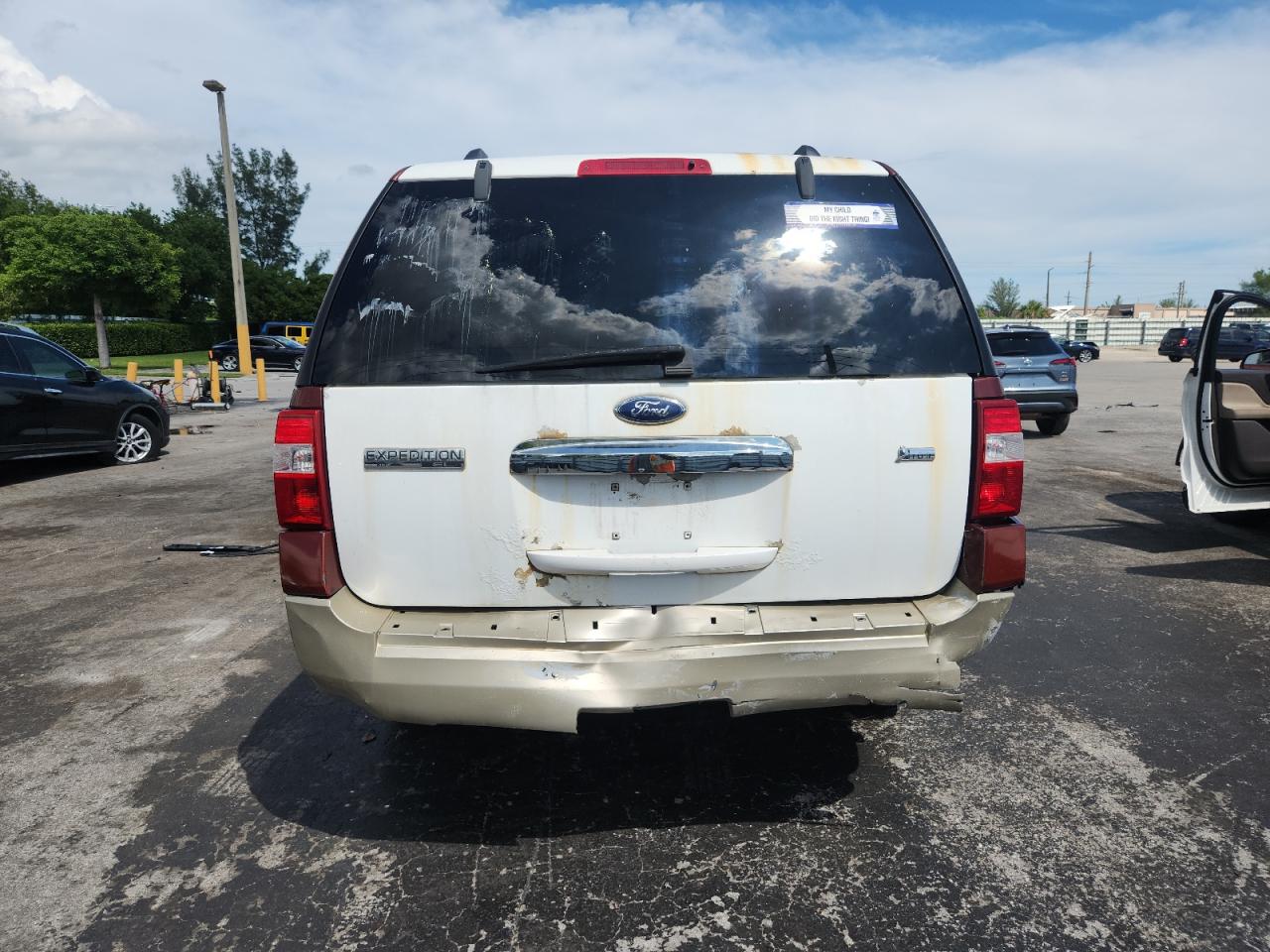 2007 Ford Expedition El Eddie Bauer VIN: 1FMFK17537LA28956 Lot: 80601275