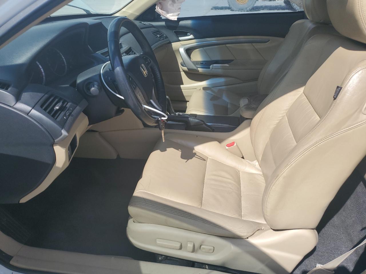 2011 Honda Accord Exl VIN: 1HGCS2B89BA001832 Lot: 84435185