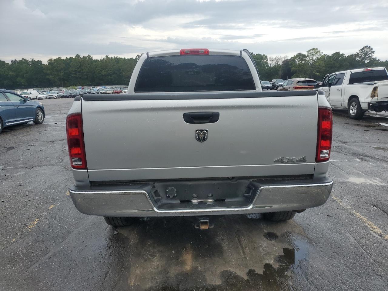 2005 Dodge Ram 1500 St VIN: 1D7HU18N25S217046 Lot: 82132485