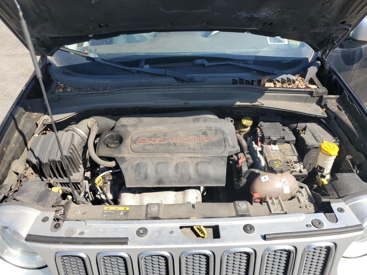 2015 Jeep Renegade Limited VIN: ZACCJBDT5FPC07979 Lot: 71306595