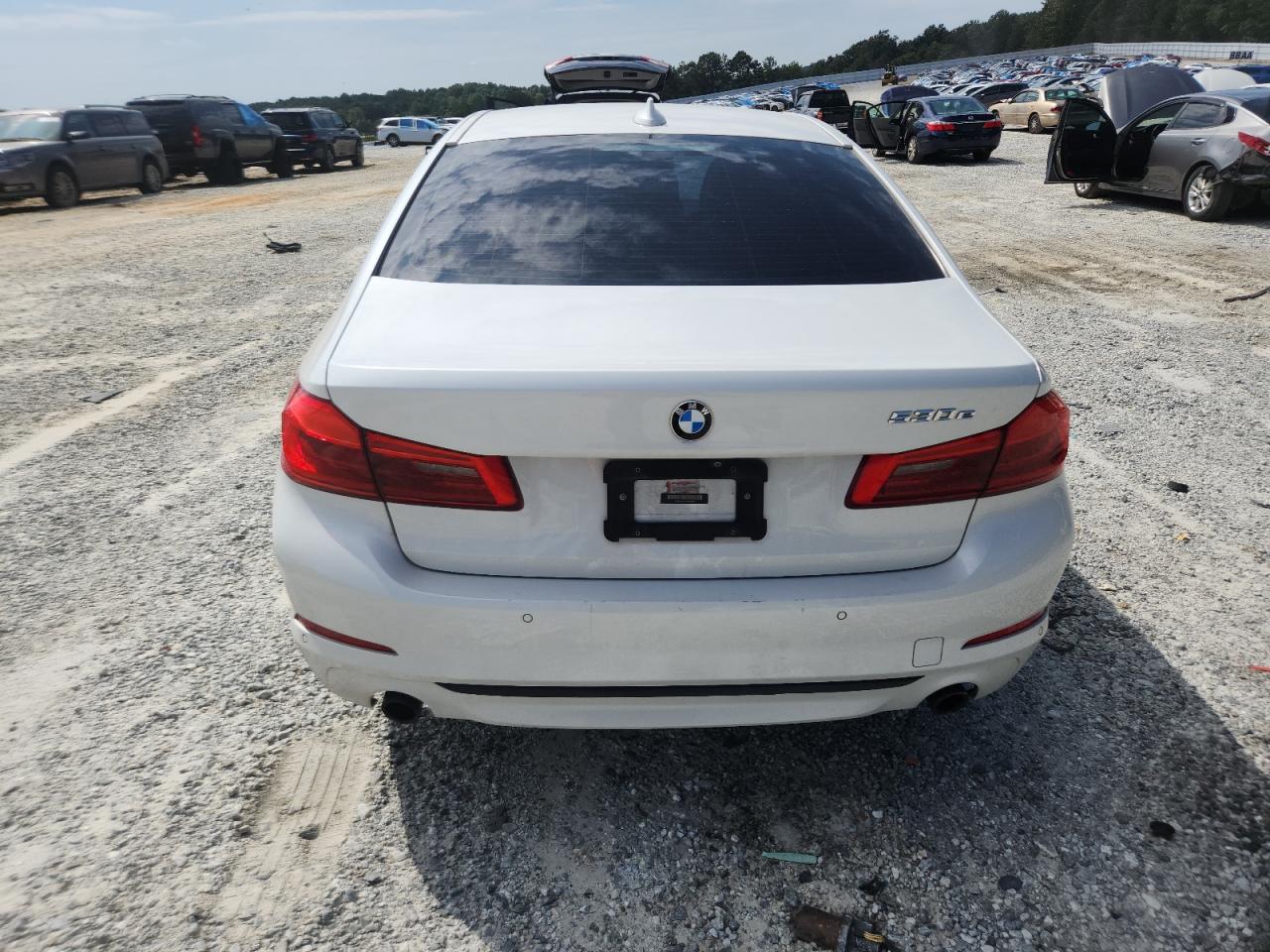 2018 BMW 530E VIN: WBAJA9C5XJB250409 Lot: 71835525