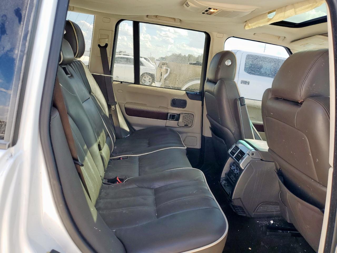 2011 Land Rover Range Rover Hse Luxury VIN: SALMF1D49BA339395 Lot: 84160525