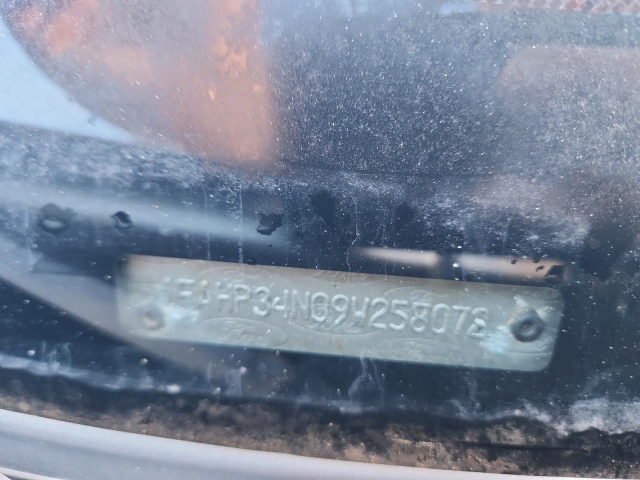 2009 Ford Focus S VIN: 1FAHP34N09W258072 Lot: 81597975