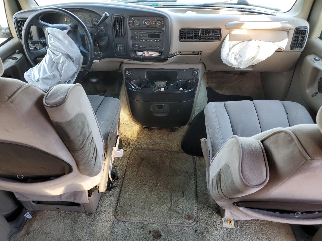 2002 Chevrolet Express G1500 VIN: 1GBFG15M221124909 Lot: 81404365