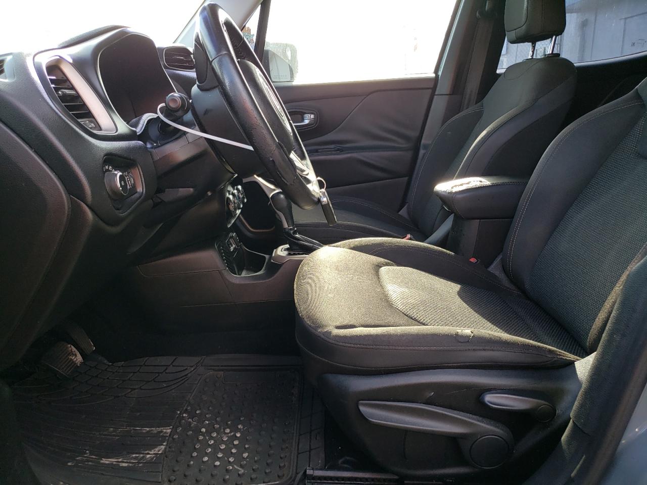 2016 Jeep Renegade Latitude VIN: ZACCJABTXGPE32896 Lot: 71583305