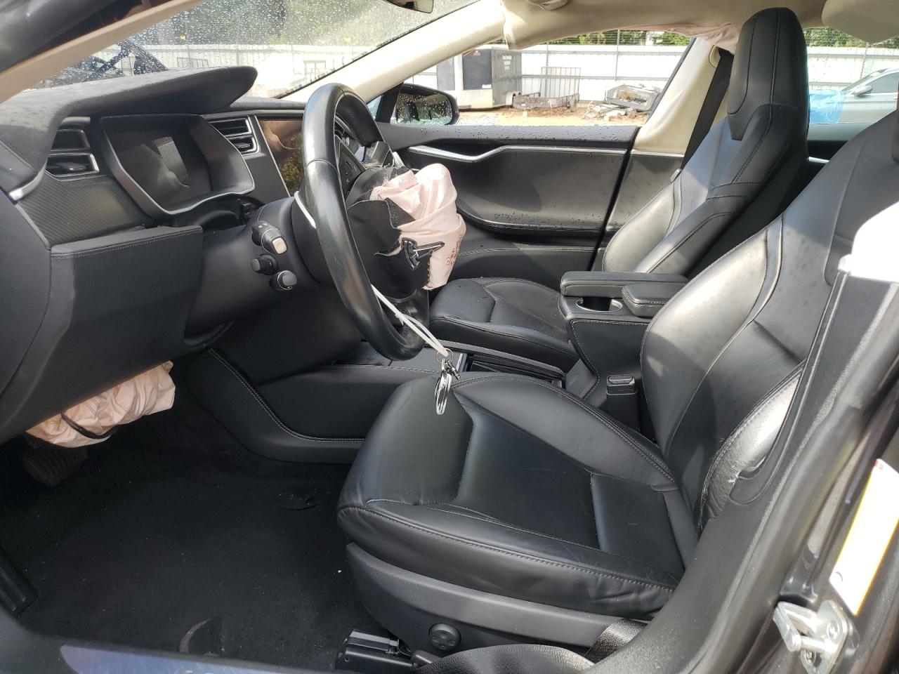 2016 Tesla Model S VIN: 5YJSA1E22GF124093 Lot: 84013565