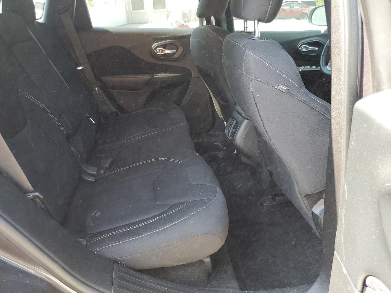 2016 Jeep Cherokee Latitude VIN: 1C4PJMCB4GW100559 Lot: 81155155