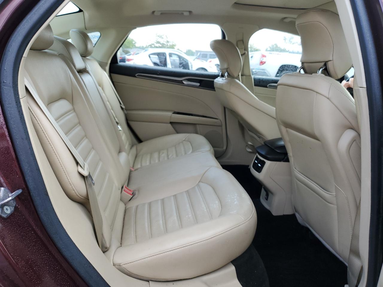 2013 Ford Fusion Se VIN: 3FA6P0HR9DR175769 Lot: 82032925