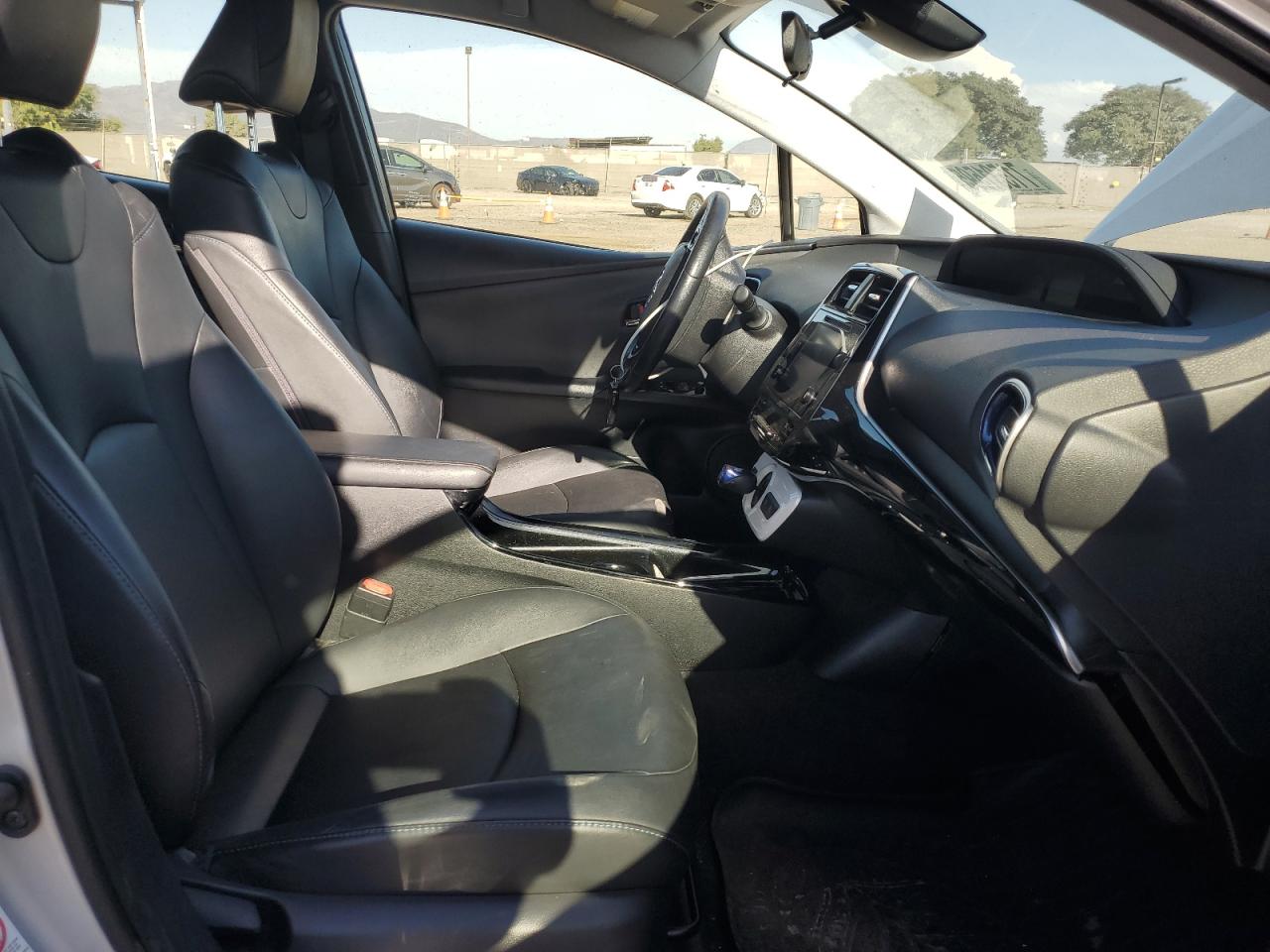 2018 Toyota Prius VIN: JTDKARFU6J3550906 Lot: 71531595