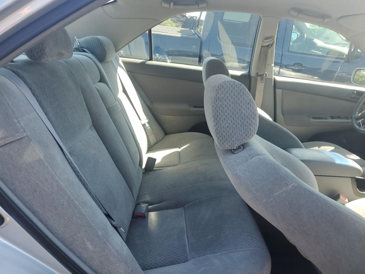 2004 Toyota Camry Le VIN: 4T1BF32K44U076435 Lot: 72024175