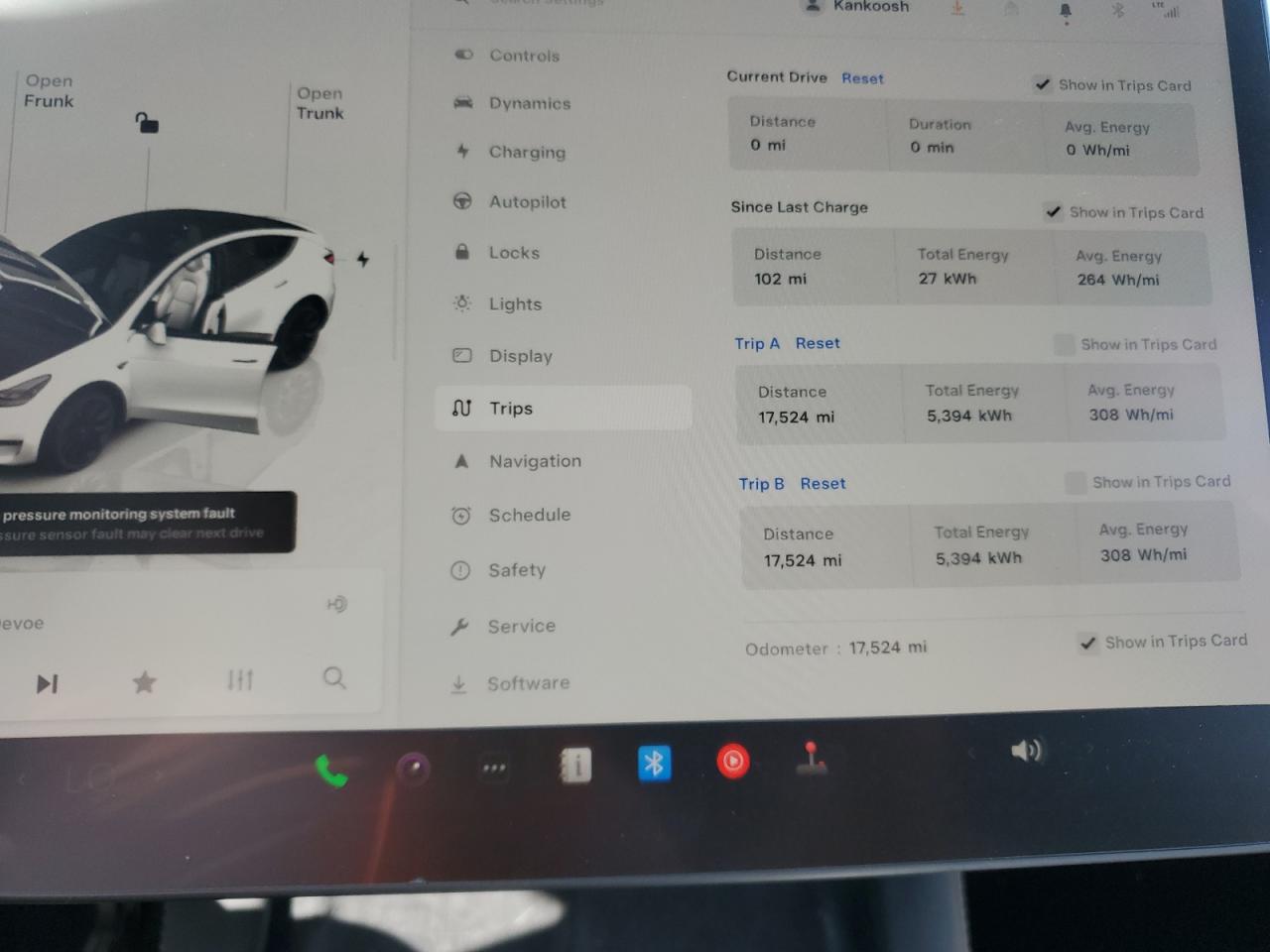 2023 Tesla Model Y VIN: 7SAYGDEE5PF826495 Lot: 71681245