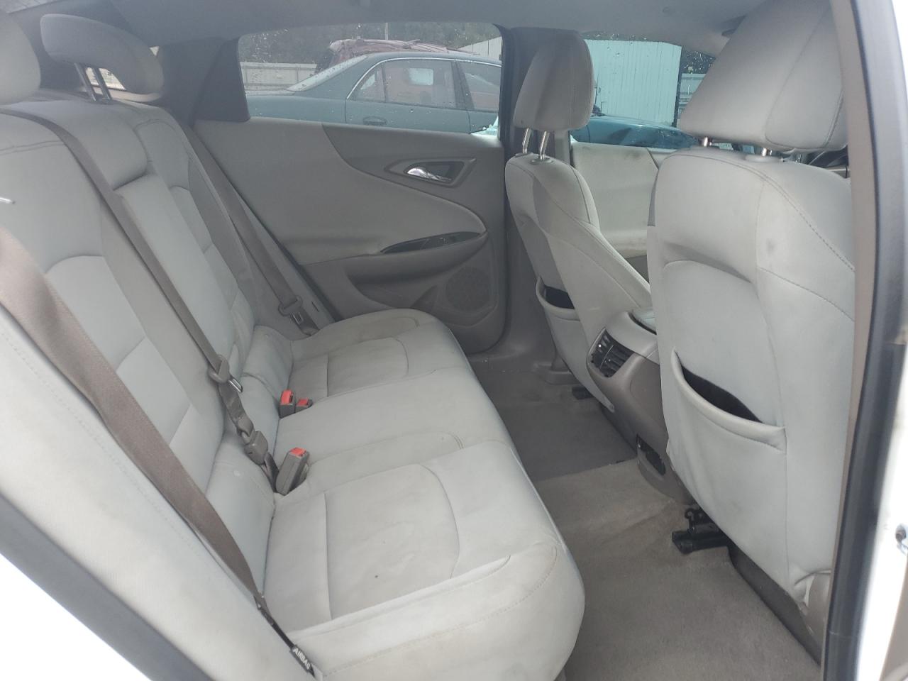 2018 Chevrolet Malibu Lt VIN: 1G1ZD5ST5JF186898 Lot: 82144595