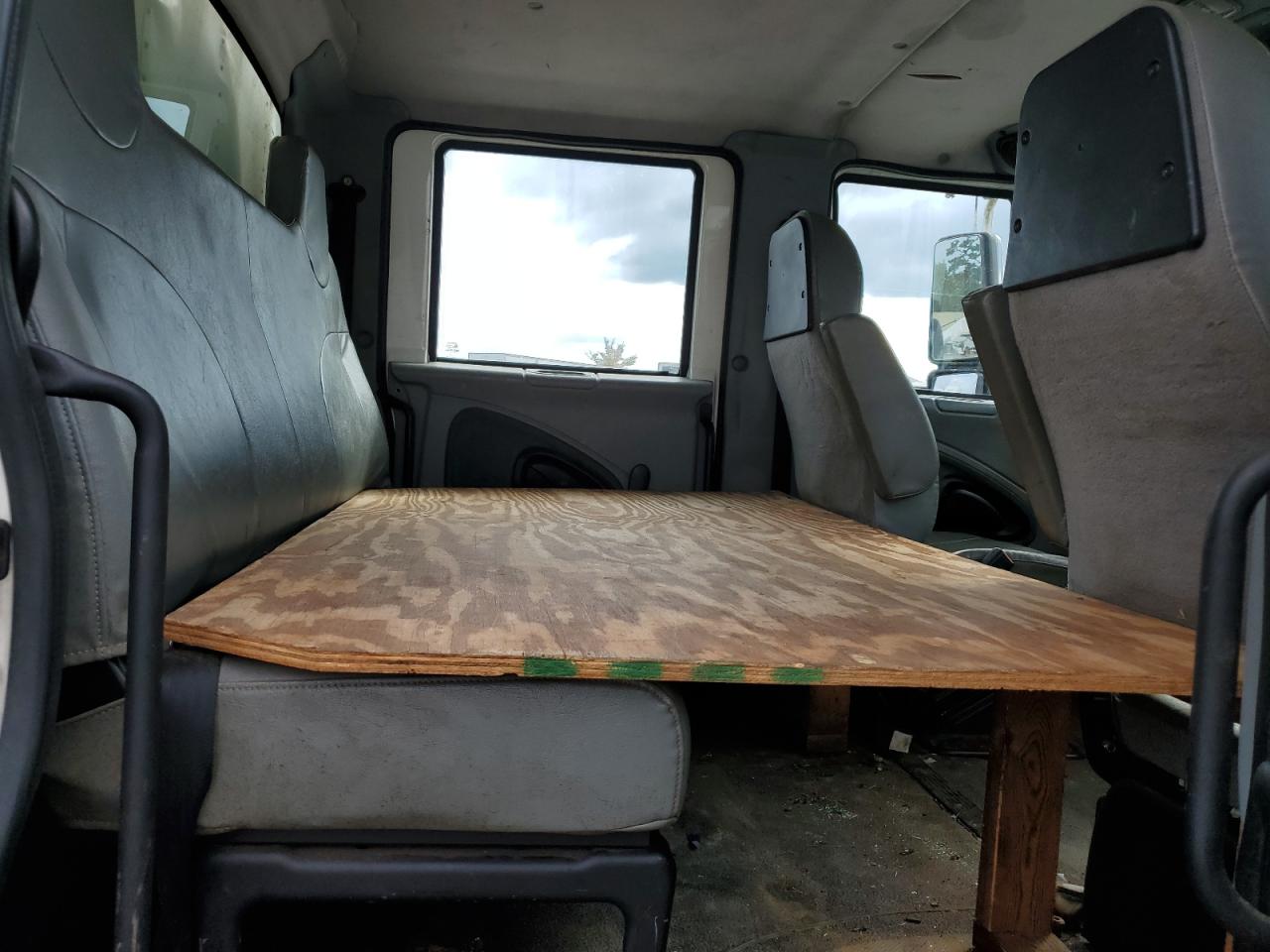 2003 International 4000 4300 VIN: 1HTMMAAL63H575488 Lot: 81390525