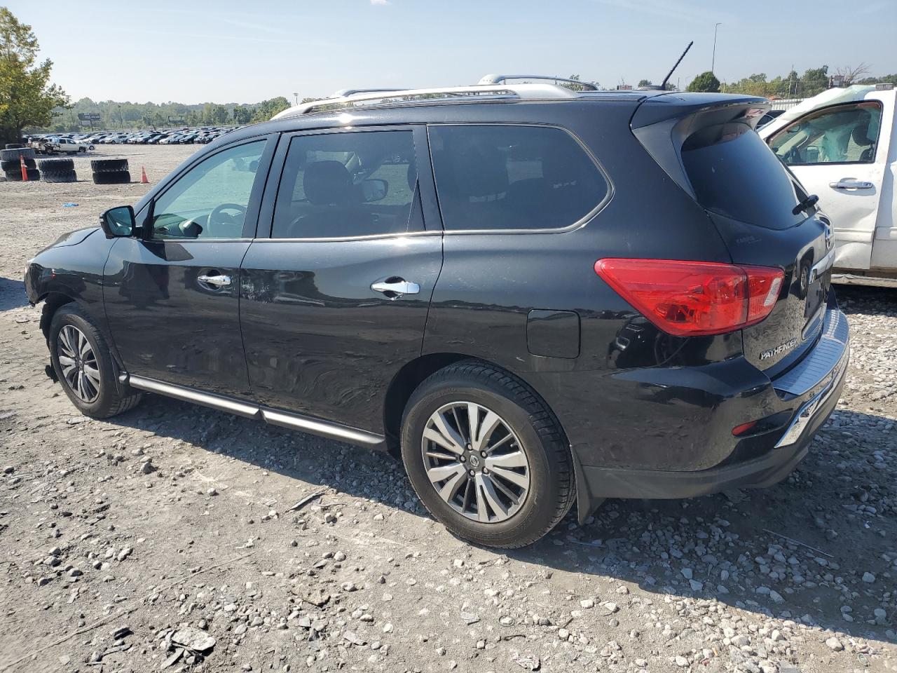 2017 Nissan Pathfinder S VIN: 5N1DR2MM6HC656600 Lot: 80462855