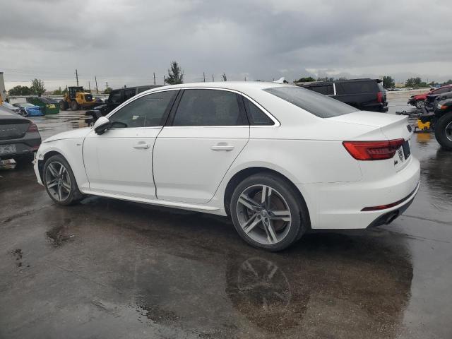 Седаны AUDI A4 2017 Белы