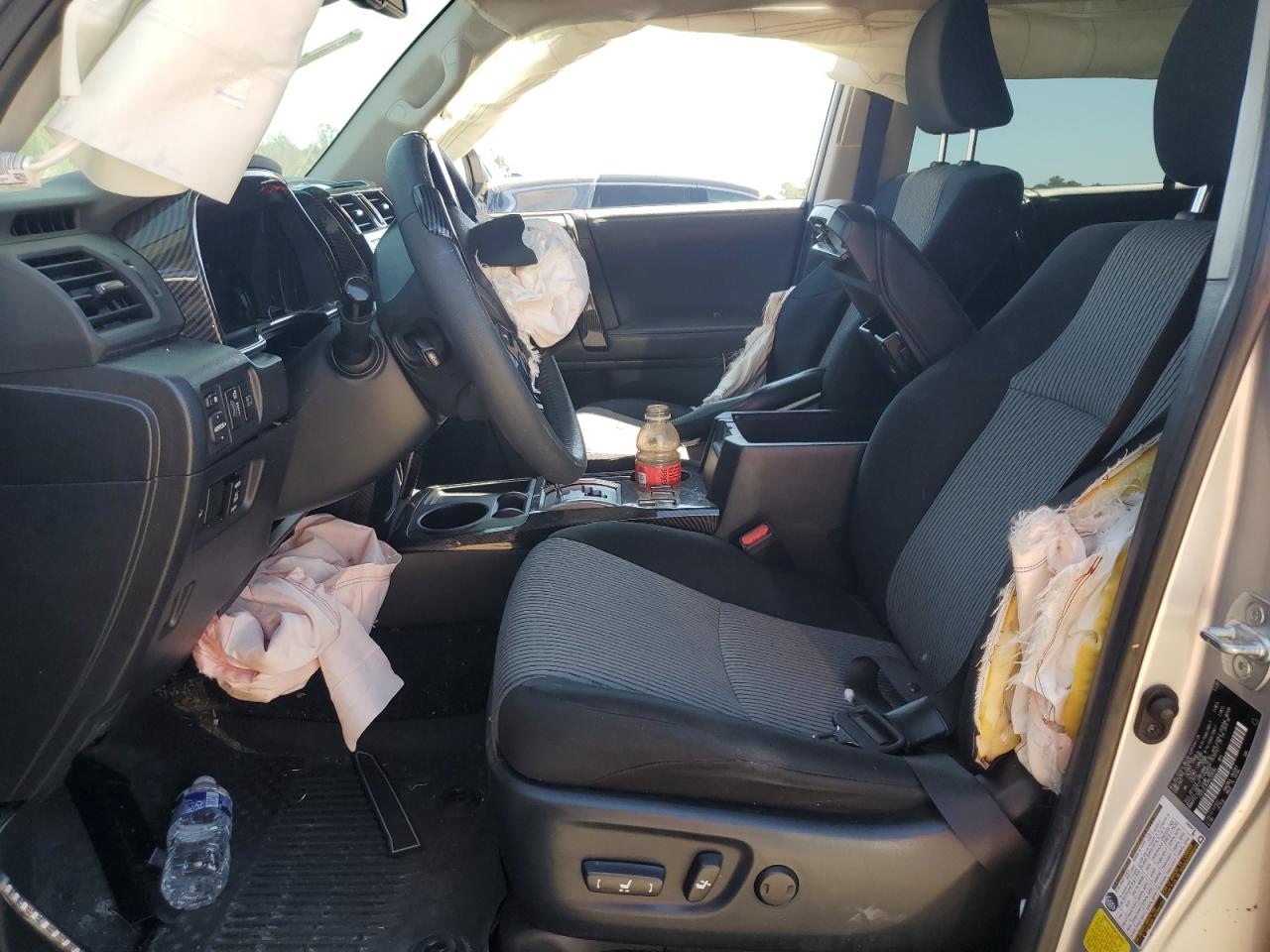 2021 Toyota 4Runner Sr5 VIN: JTEEU5JR2M5234584 Lot: 81061045