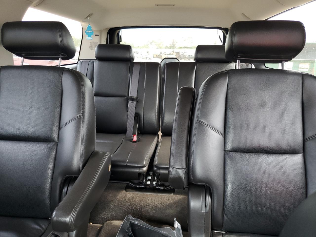 2009 Chevrolet Suburban K1500 Ltz VIN: 1GNFK36359R210164 Lot: 81458345