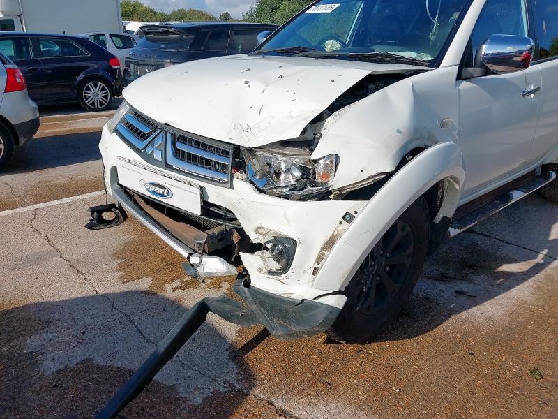 2014 MITSUBISHI L200 BARBAR-N LB DCB DI-D 