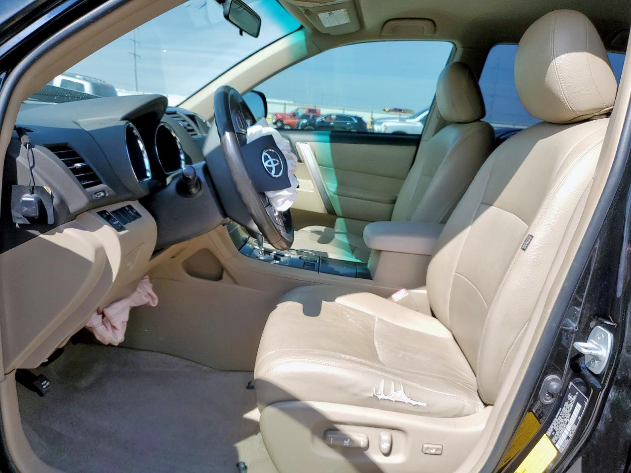 2008 Toyota Highlander Sport VIN: JTEDS43AX82063917 Lot: 84833925