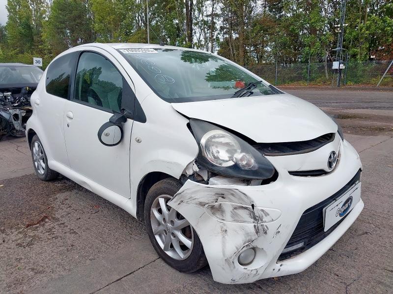 2013 TOYOTA AYGO MODE VVT-I 