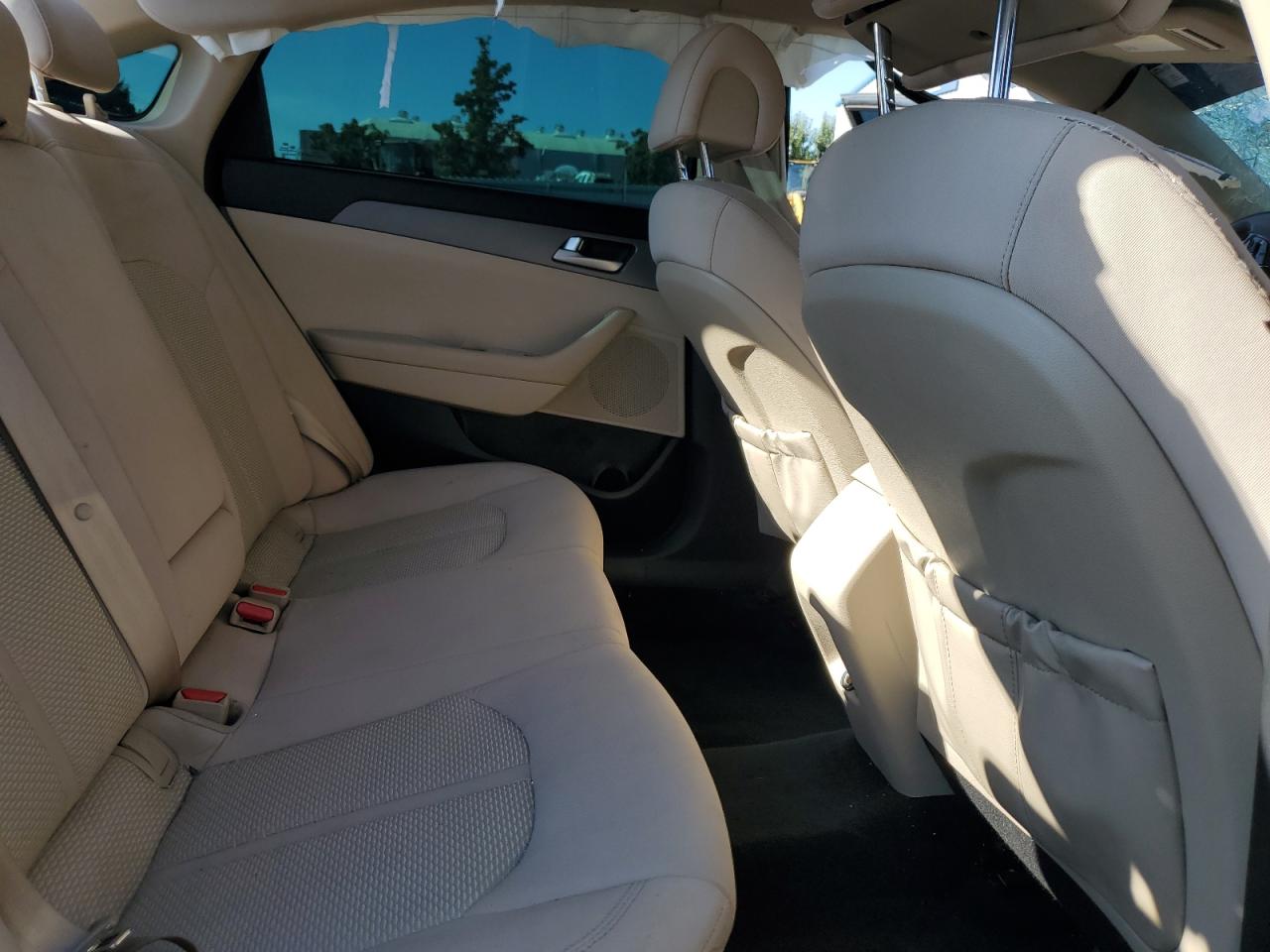 2015 Hyundai Sonata Se VIN: 5NPE24AF0FH091051 Lot: 71738055