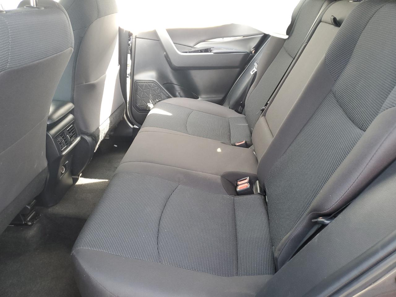2023 Toyota Rav4 Le VIN: 2T3F1RFV6PC334748 Lot: 83998205