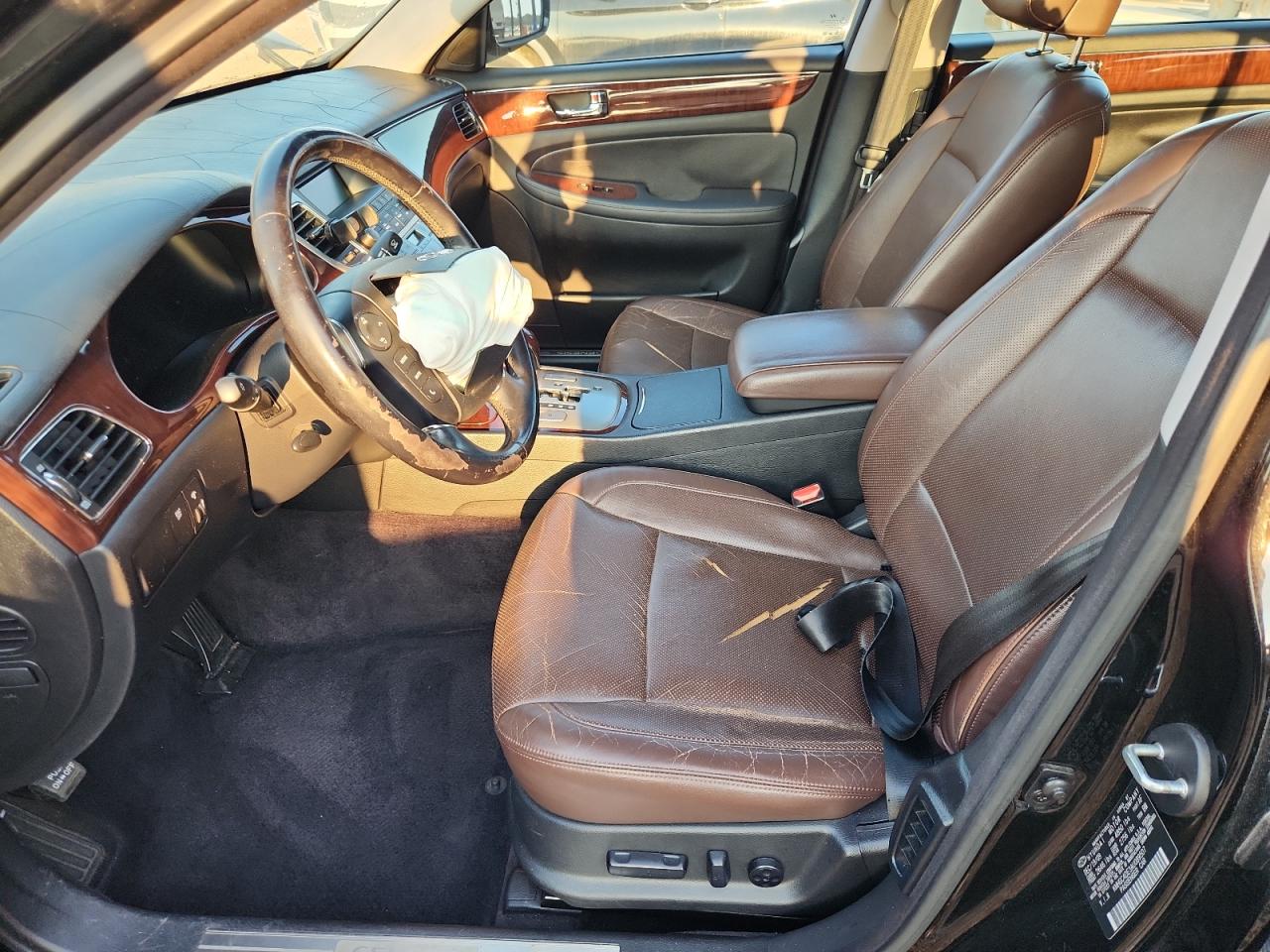 2010 Hyundai Genesis 3.8L VIN: KMHGC4DE3AU089507 Lot: 81439895