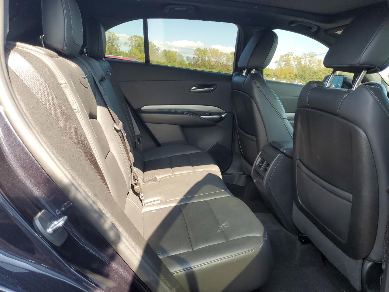 2022 Cadillac Xt4 Premium Luxury VIN: 1GYFZDR43NF147702 Lot: 71853225