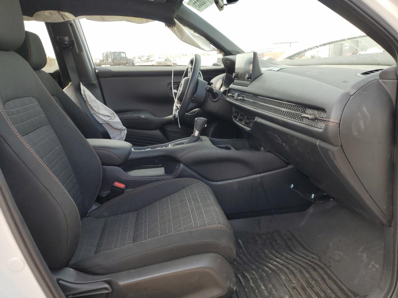 2024 Honda Hr-V Sport VIN: 3CZRZ2H59RM758559 Lot: 71416655