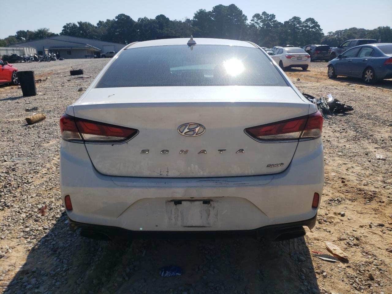 2018 Hyundai Sonata Sport VIN: 5NPE34AFXJH682879 Lot: 71865855