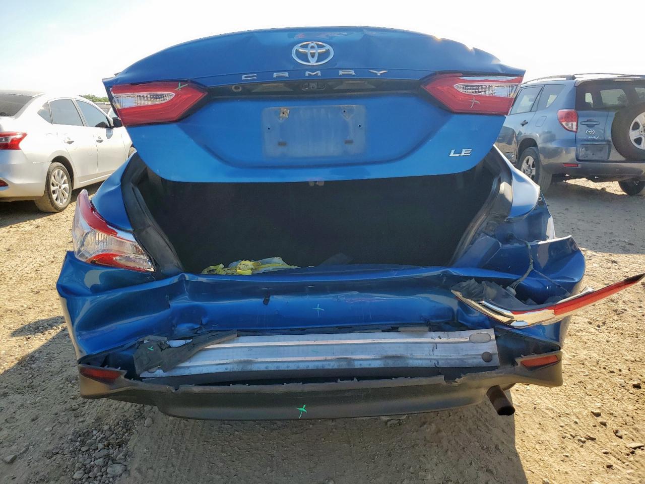 2019 Toyota Camry L VIN: 4T1B11HK8KU238624 Lot: 82158485