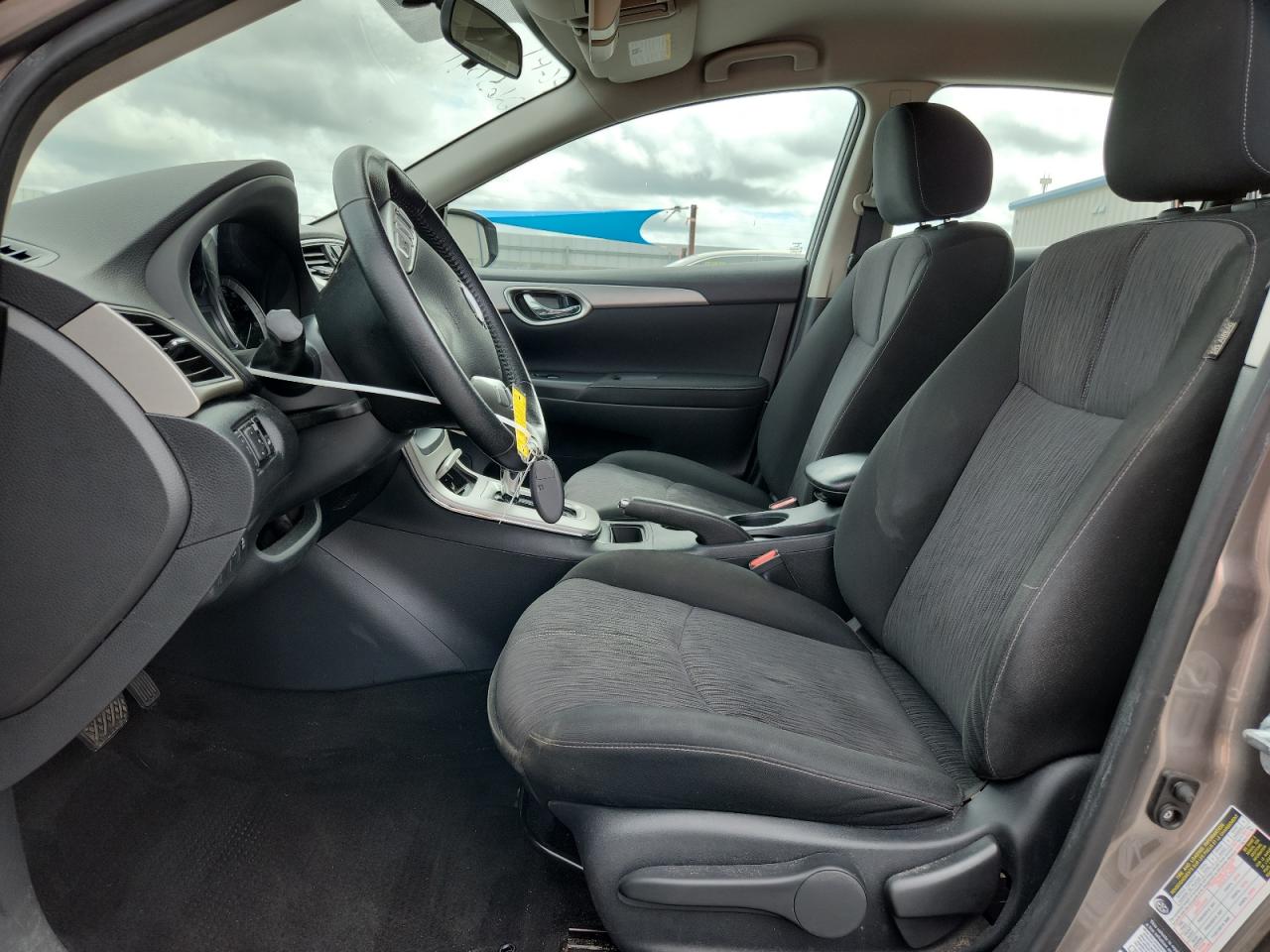 2015 Nissan Sentra S VIN: 3N1AB7APXFY266601 Lot: 81671575