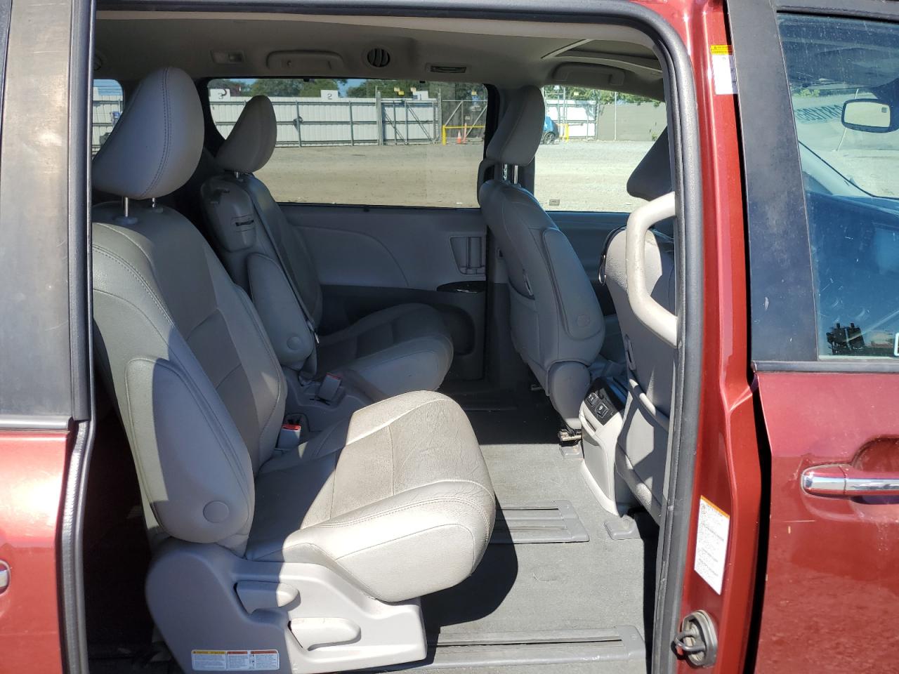 2020 Toyota Sienna Xle VIN: 5TDYZ3DC8LS030721 Lot: 81811265