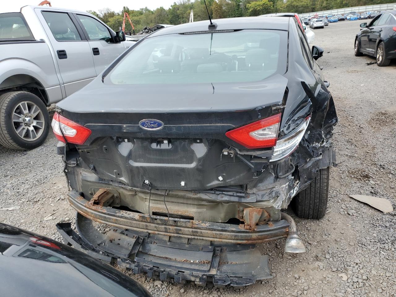 2013 Ford Fusion S VIN: 3FA6P0G78DR211161 Lot: 84537995