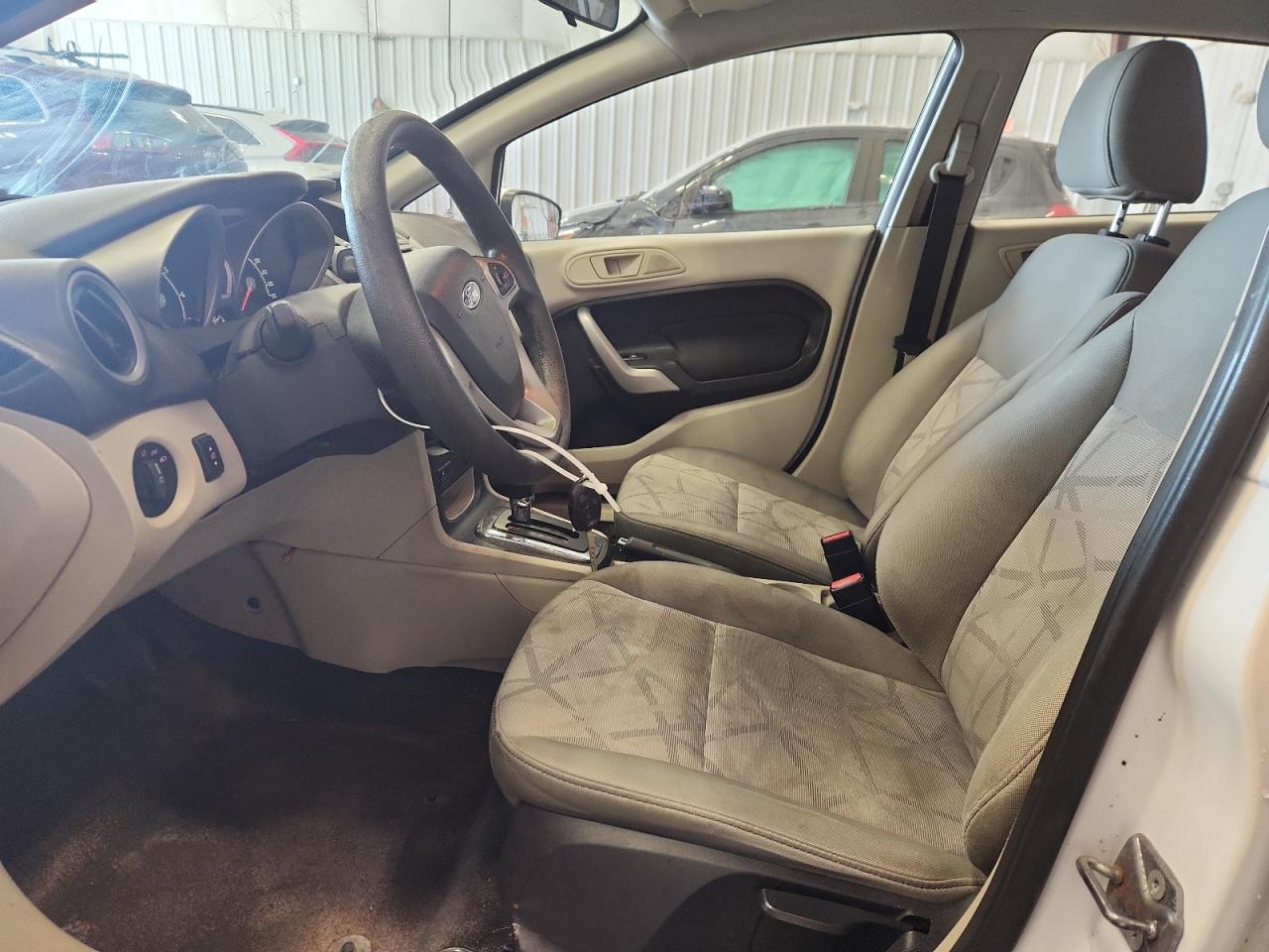 2012 Ford Fiesta Se VIN: 3FADP4BJ9CM221209 Lot: 80877915
