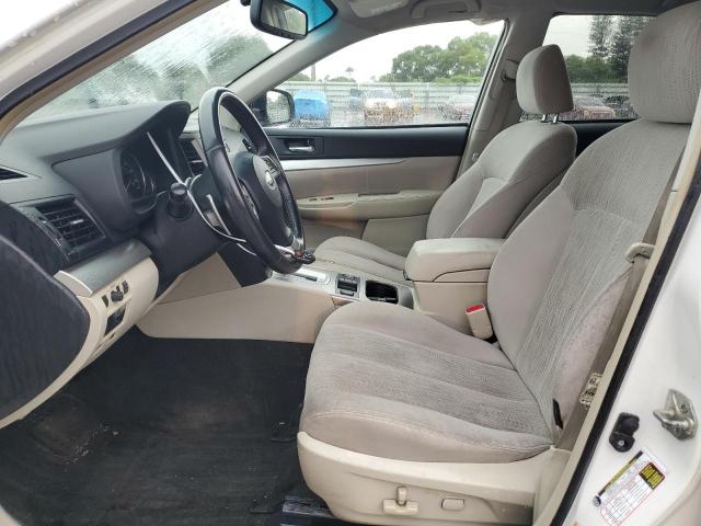 Parquets SUBARU OUTBACK 2013 Biały