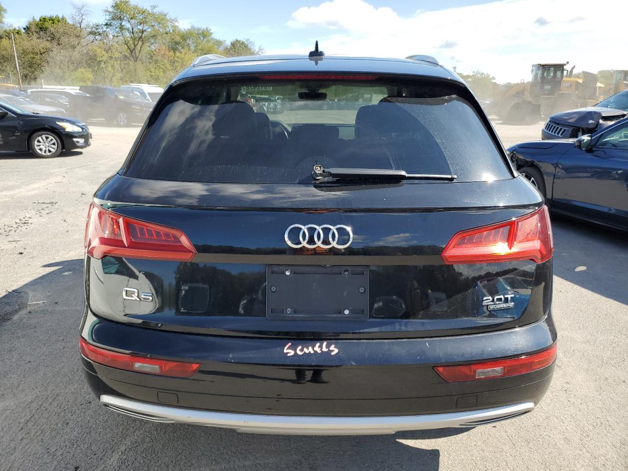2018 Audi Q5 Premium VIN: WA1ANAFY1J2157027 Lot: 81242875