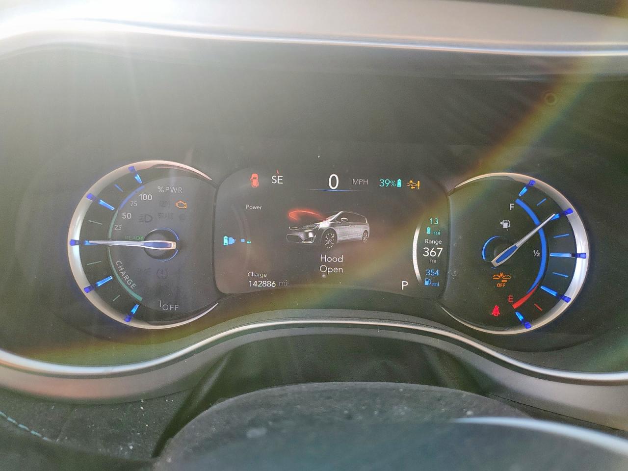 2018 Chrysler Pacifica Hybrid Limited VIN: 2C4RC1N71JR168456 Lot: 81914685